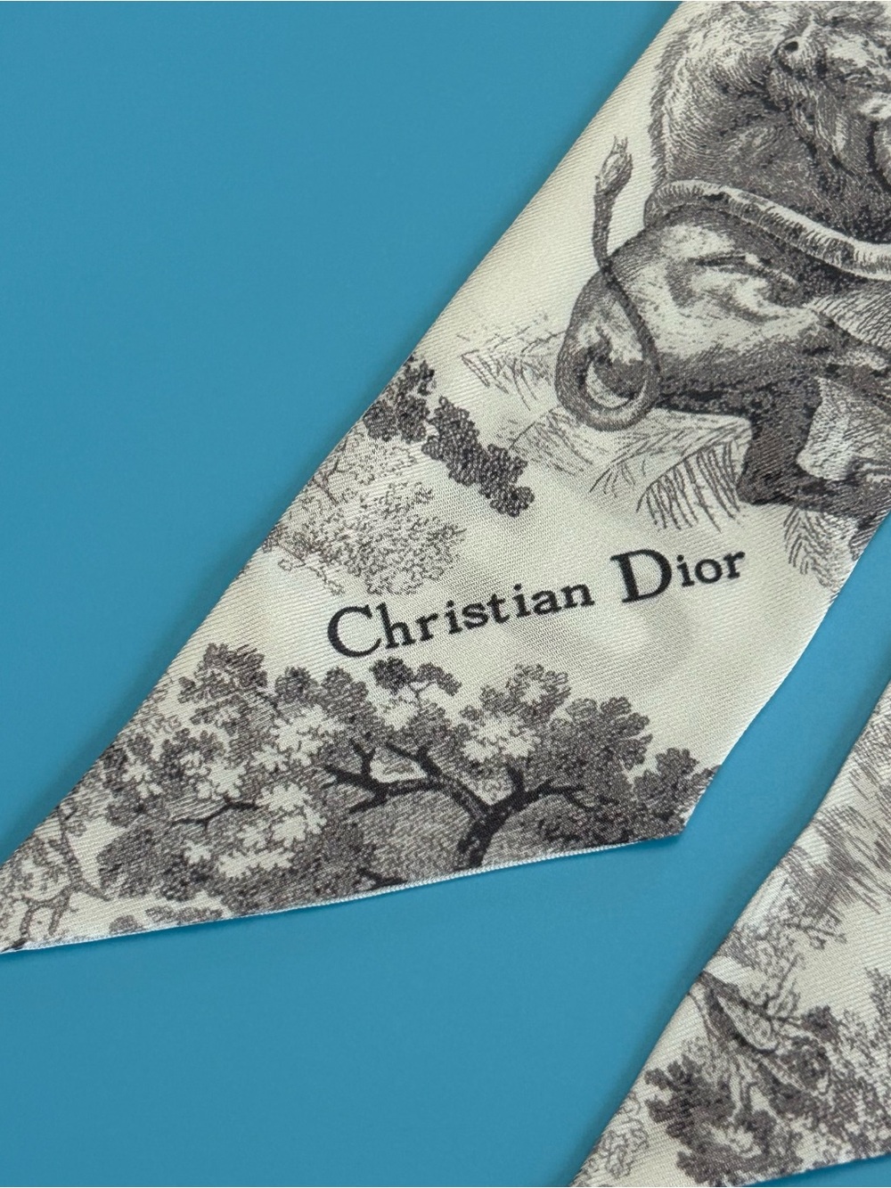 Christian Dior Toile de Jouy Sauvage Mitzah Silk Scarf Gray Ivory - Picture 4 of 6